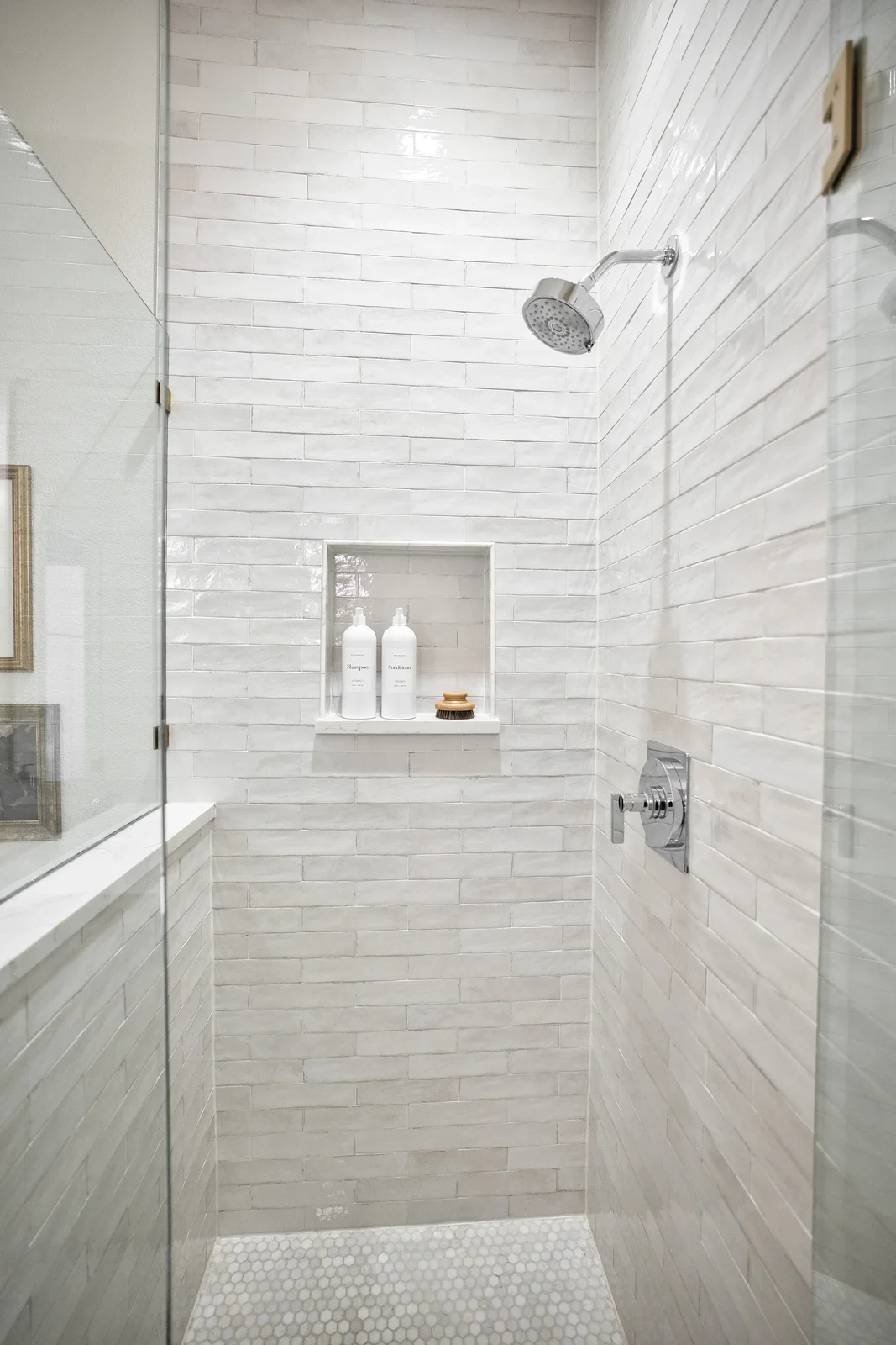 /assets/sb/08407dd258_p1066897.webp