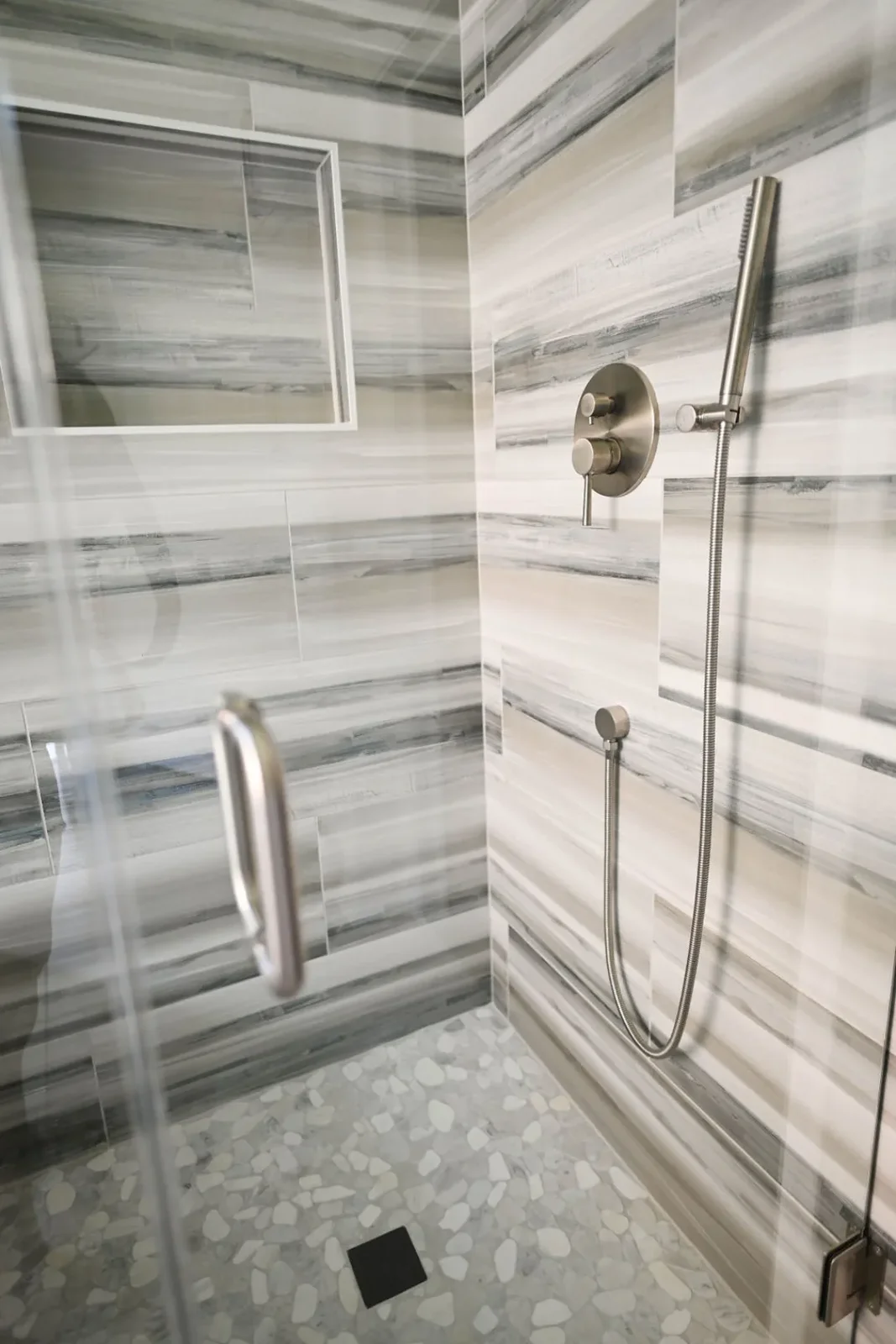 /assets/sb/12fb95411f_isaac_pryor_dsc_2949-0.webp