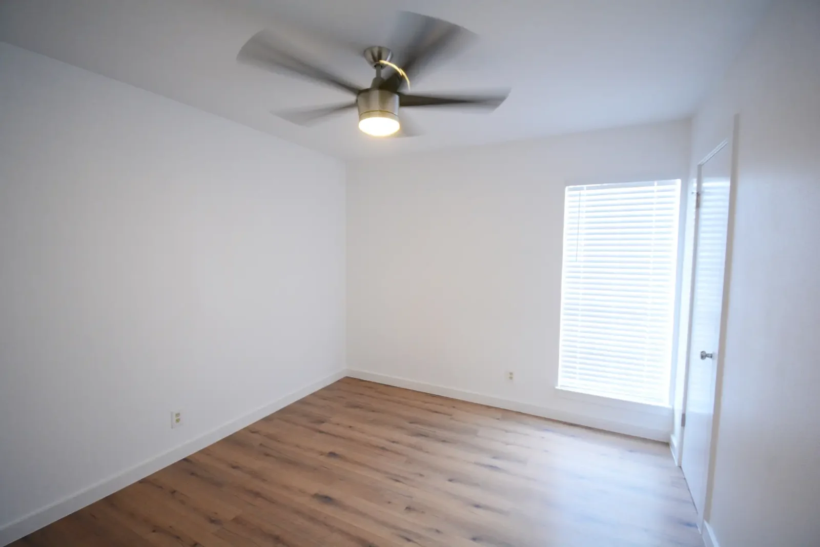 /assets/sb/25a85deb9a_staunton83-0.webp
