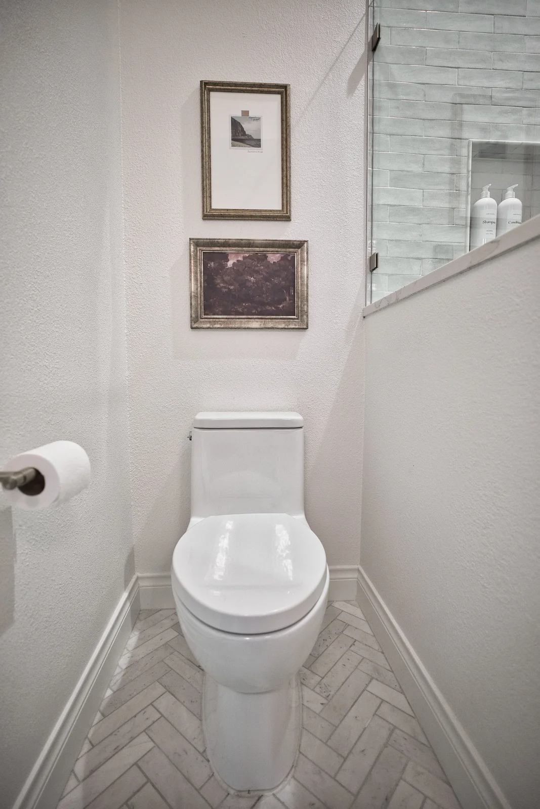 /assets/sb/466d690f19_p1066908.webp