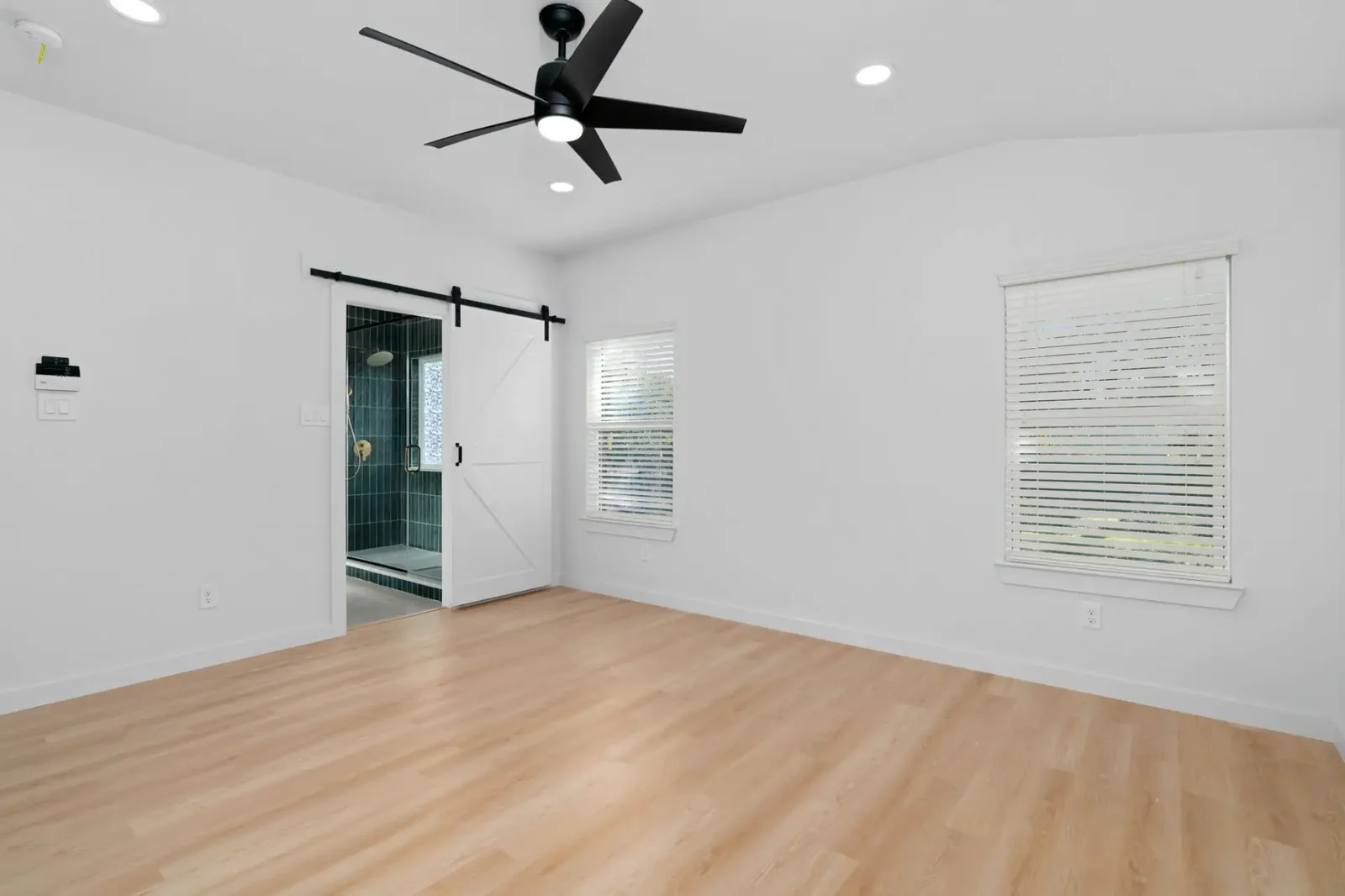 /assets/sb/6ada115289_bremner_27-web-or-mls-dsc01816-0.webp