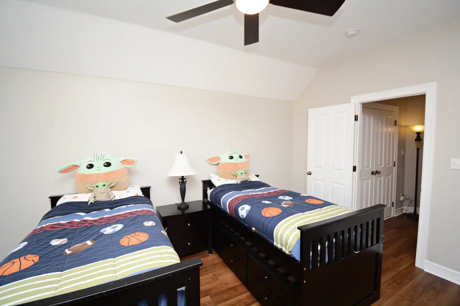 /assets/sb/7433cb8b59_bundoran-nickols61-0.webp