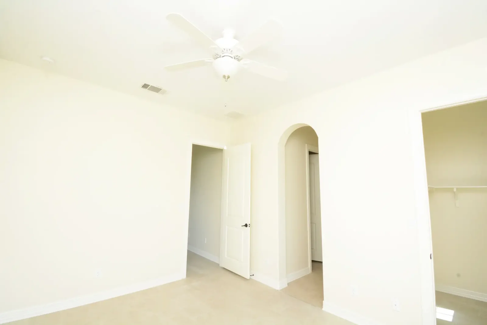 /assets/sb/856f33e0c6_naples53-0.webp