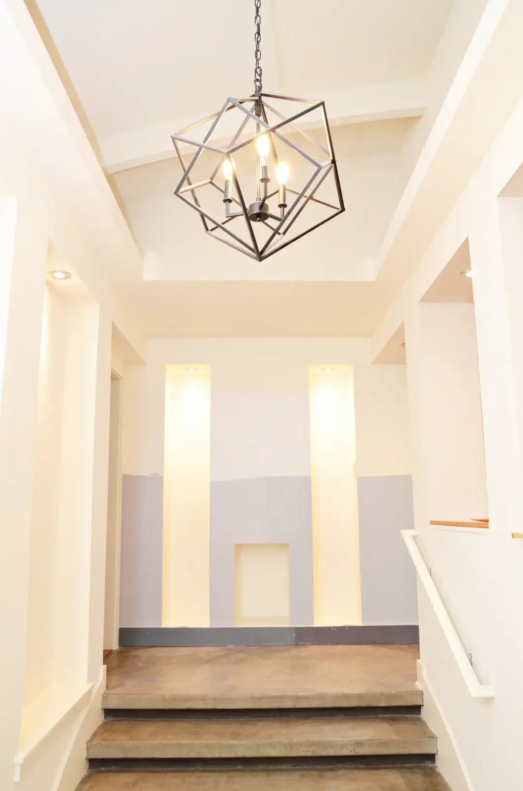 /assets/sb/a564b37273_3rd-street47-0.webp