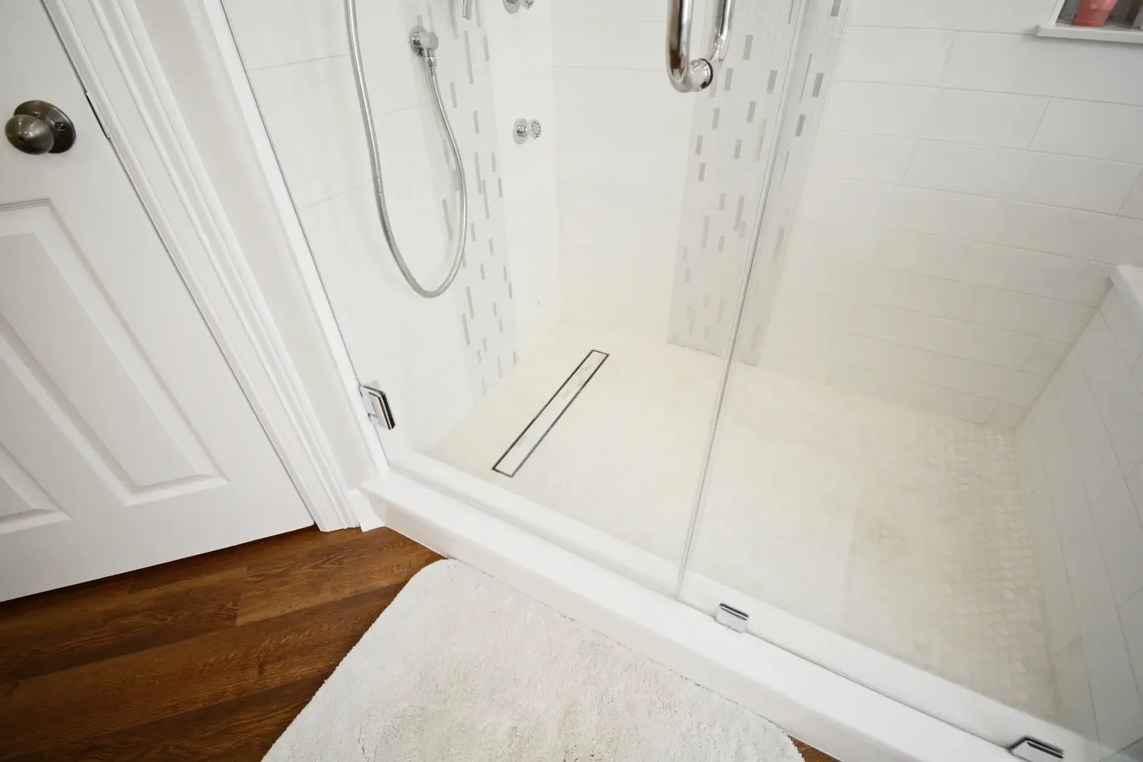/assets/sb/d6f2f0a7c4_bundoran-nickols45-0.webp