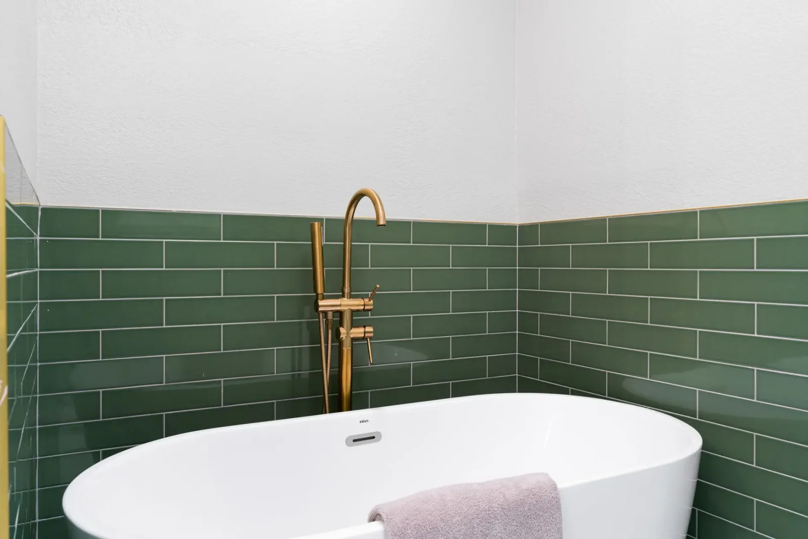 /assets/sb/e13a443cfb_liberty_park_14-web-or-mls-14-0.webp