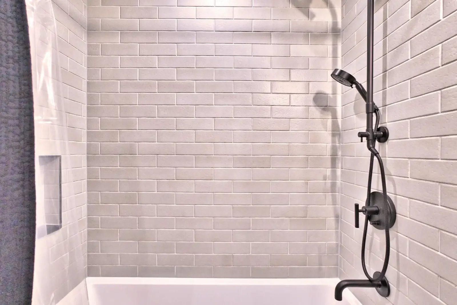 /assets/sb/eceb201506_east_avenue_9-0.webp