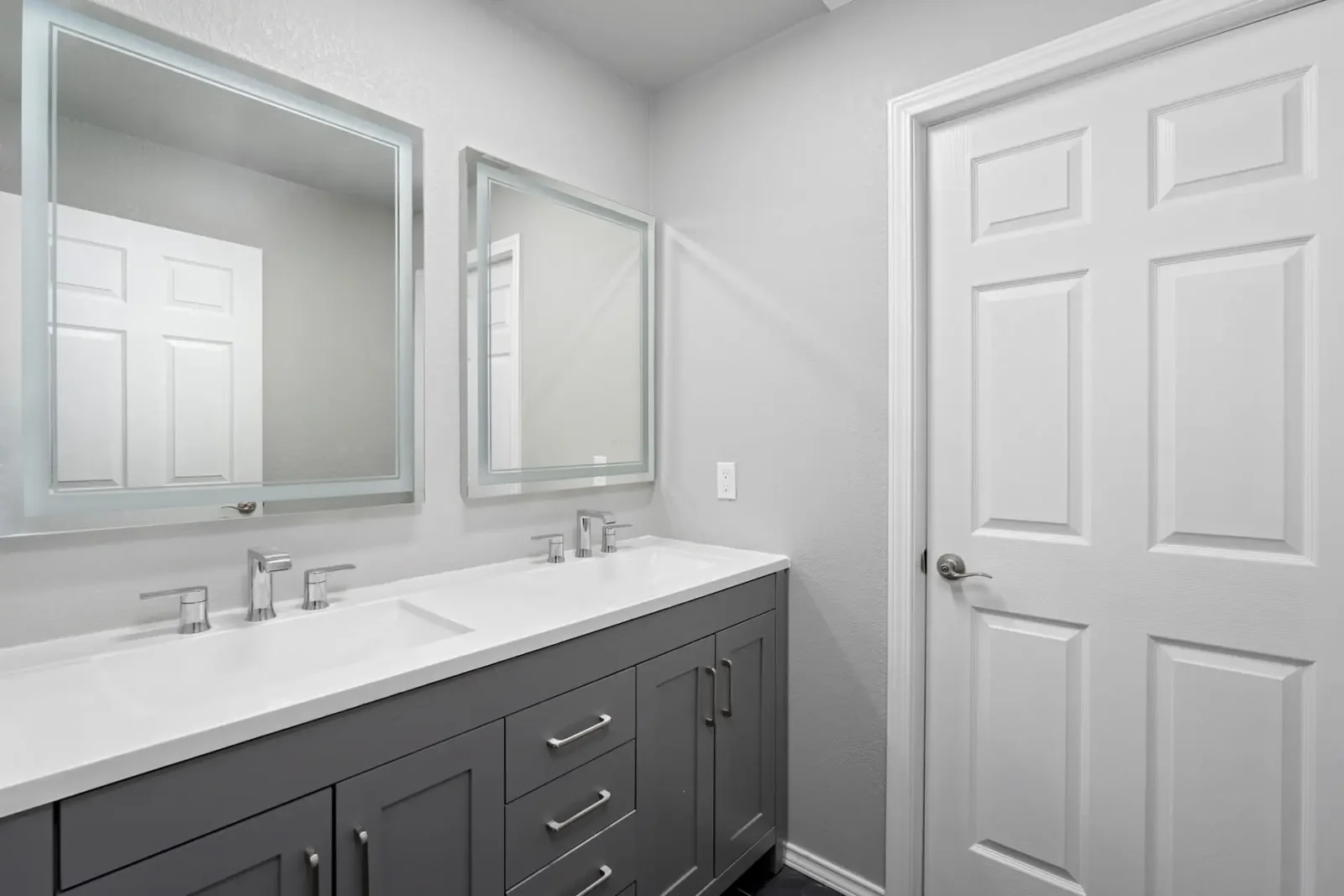 /assets/sb/fe482a1a8e_brista_13-web-or-mls-04-0.webp